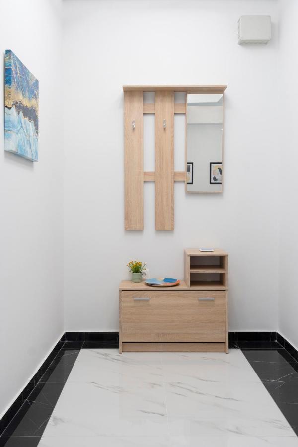 2 Bedroom Condo With Dream Balcony Ateny Zewnętrze zdjęcie